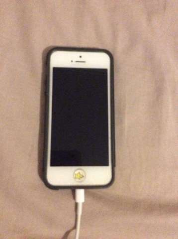 iPhone 5 sin Cargador iPhone 5 sin Cargador