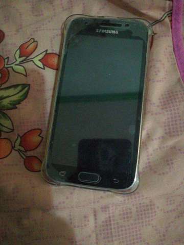 Samsung J2 Samsung J2