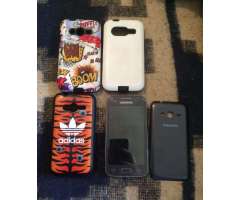 Samsung Ace 4 con 3 Carcasas