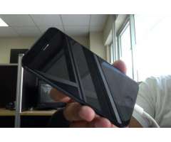 iPhone 5 de 16 Gb Color Negro Espacial, Excelente Estado mas 5 carcasas de Marca
