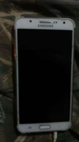 J7 2015 J7 2015