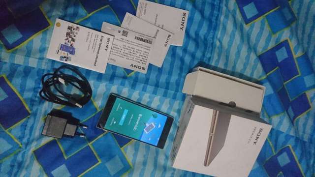 Xperia Z4 Xperia Z4