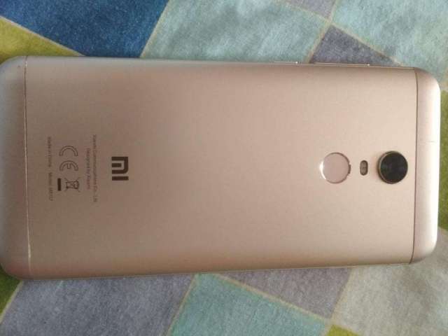 Xiaomi Redmi 5 Plus 32 Gb Xiaomi Redmi 5 Plus 32 Gb