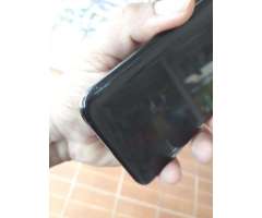 Vendo S8 con Detalle
