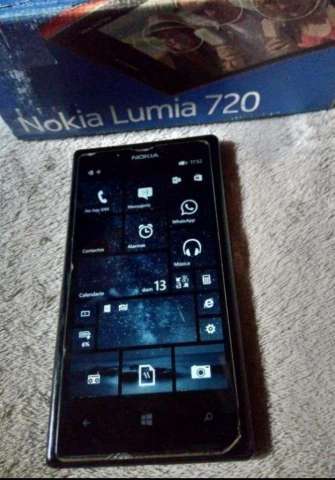 Nokia Lumia 720